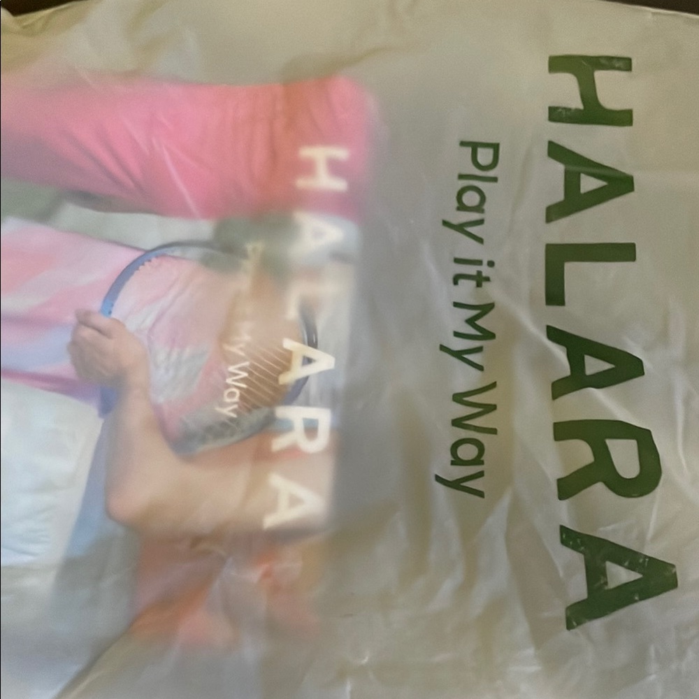HALARA Pink and White Apparel